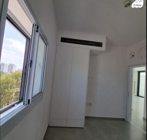 גג/ פנטהאוז, קהילת ורשה 39, הדר יוסף, תל אביב יפו