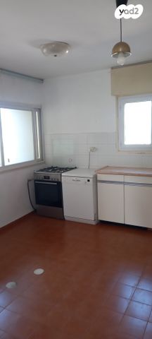 אריה ל. קובובי 56