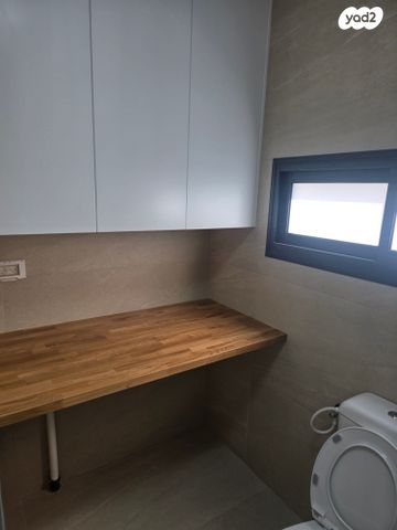 דירת גן, הרימון 1, לימן, לימן