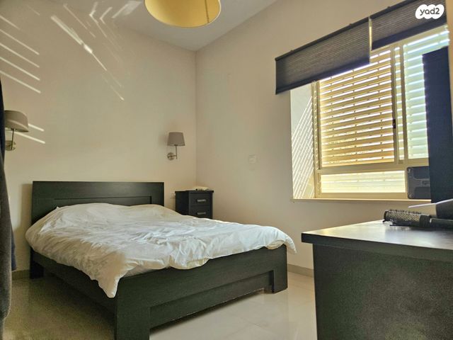 יחידת דיור, אלון 10, מעונה, מעונה