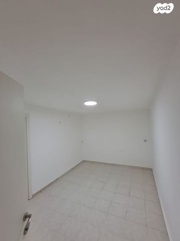 בית פרטי/ קוטג', משעול סוכות 7, שכונה ד', באר שבע