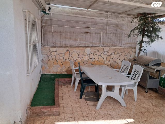 בית פרטי/ קוטג', משעול סוכות 7, שכונה ד', באר שבע