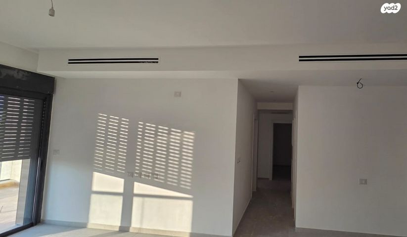 דירה, אלה 23, בת חפר, בת חפר