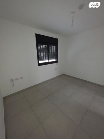 דירה, נחל צאלים 6, נאות שקמה, שדרות