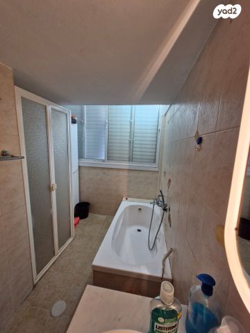 דירה, אחיעזר 5, רמב"ם, ראשון לציון