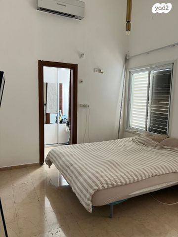 השריונאים 4