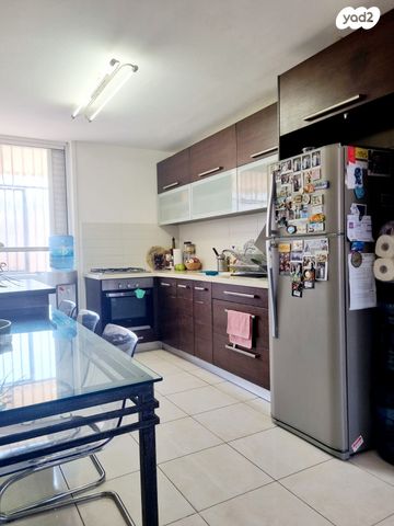 דירה, שיק 8, נווה עופר, תל כביר, תל אביב יפו