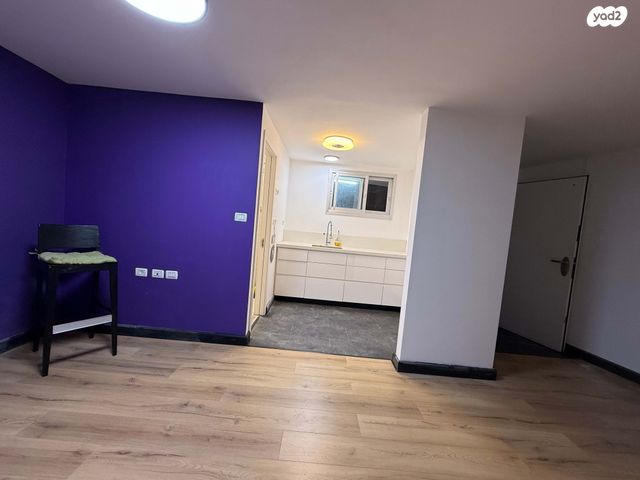 יחידת דיור, קוממיות 11, הרקפות, ראש העין