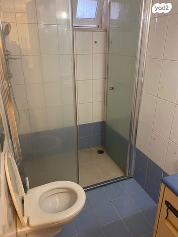 דירה, שדרות בן מיימון 26, רחביה, ירושלים