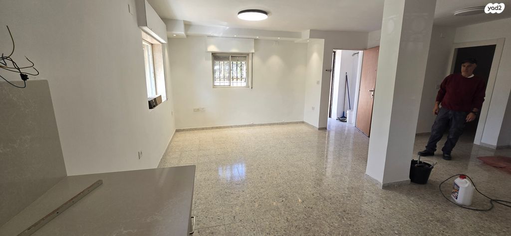 דירת גן, מכור 9, קטמונים, ירושלים