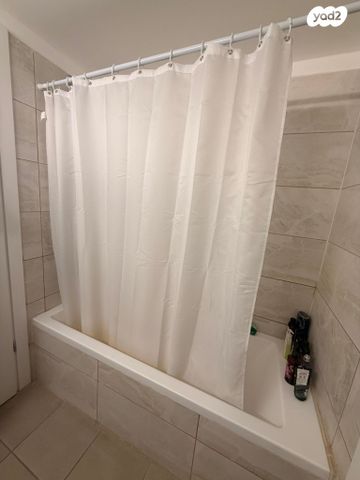 דירה, הרב אברהם זקן 1, מורדות ארנונה, ירושלים