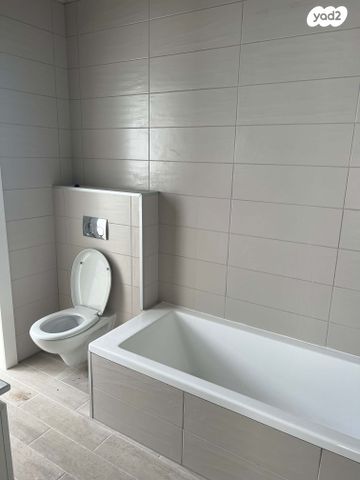 דירה, מניה שוחט 9, רמז, מערב ותיק, ראשון לציון