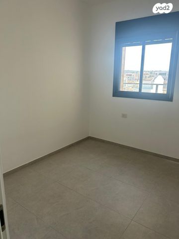 דירה, אורן 1, בת חפר, בת חפר