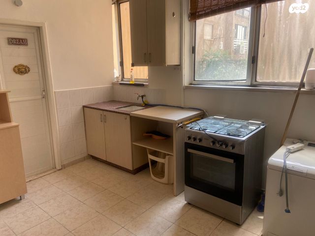 דירה, שדרות הנשיא וייצמן 28, מרכז העיר, חדרה