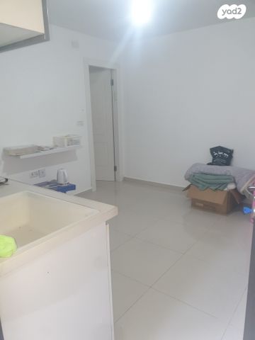 יחידת דיור, הר מירון 9, נאות שז"ר, יבנה