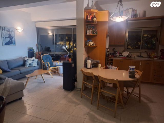 דירת גן, הירקון 7, שמבור, חיפה