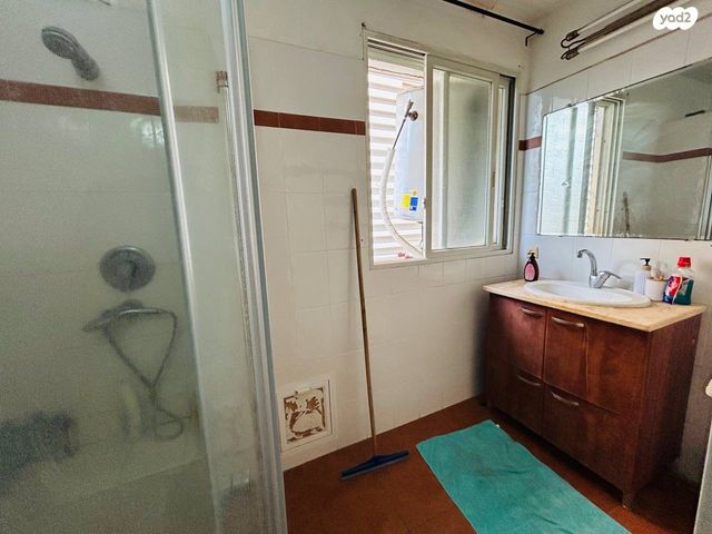 דירה, הרימון 12, רמז, מערב ותיק, ראשון לציון