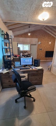 דירה, ציפורנית 6, הפרחים, מודיעין מכבים רעות