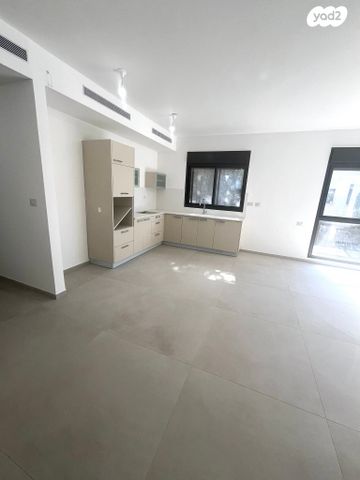 דירה, ויתקין 16, אחוזה, חיפה