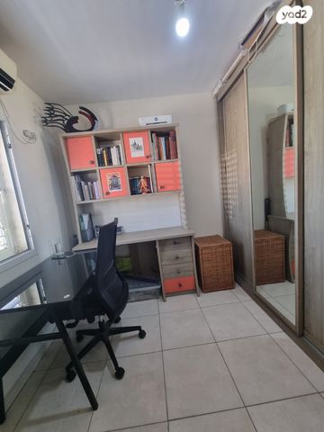 דירה, שיק 8, נווה עופר, תל כביר, תל אביב יפו