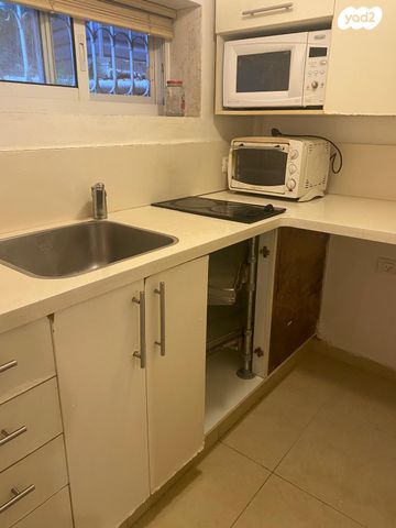 דירה, שדרות בן מיימון 26, רחביה, ירושלים