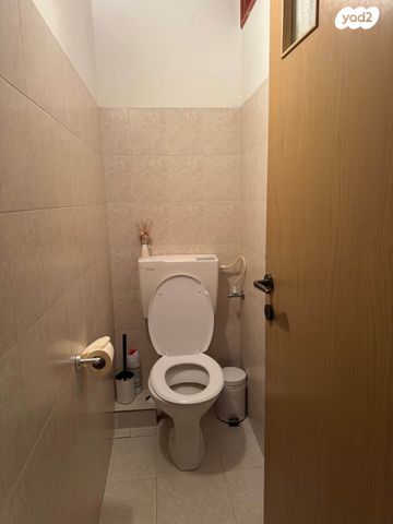 דירה, המלבן 12, הל"ה, גבעתיים