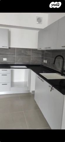 דירה, יוסף הגלילי 22, שכונת בן גוריון, מרכז העיר ג', רמת גן