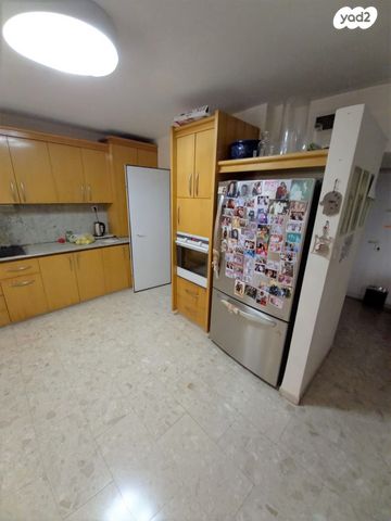 דירה, משה תבורי 10, צמרת גנים / עין גנים דרום, פתח תקווה