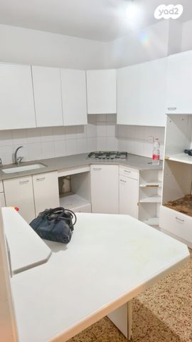 אליעזר יפה 45