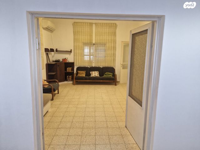 בית פרטי/ קוטג', י.ל. פרץ 20, קרית שרת, רעננה