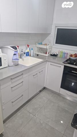 דירה, התותחנים 25, תל גיבורים, חולון