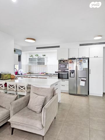 דירה, אשכולית 44, רמות הרכס, באר שבע