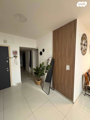 דירה, מלכי יהודה 12, הרצליה הירוקה, נווה עובד, הרצליה