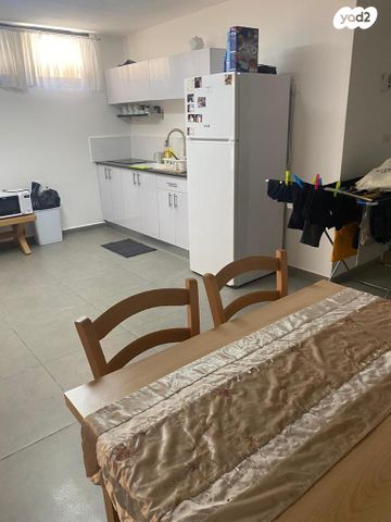 יחידת דיור, אביב 6, גני מנחם, באר יעקב