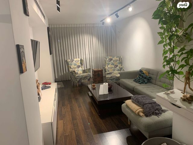 דירה, קרן היסוד 7, קרית ויצמן, רעננה