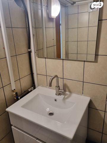 דירה, השישה עשר 27, פסגת זאב, ירושלים