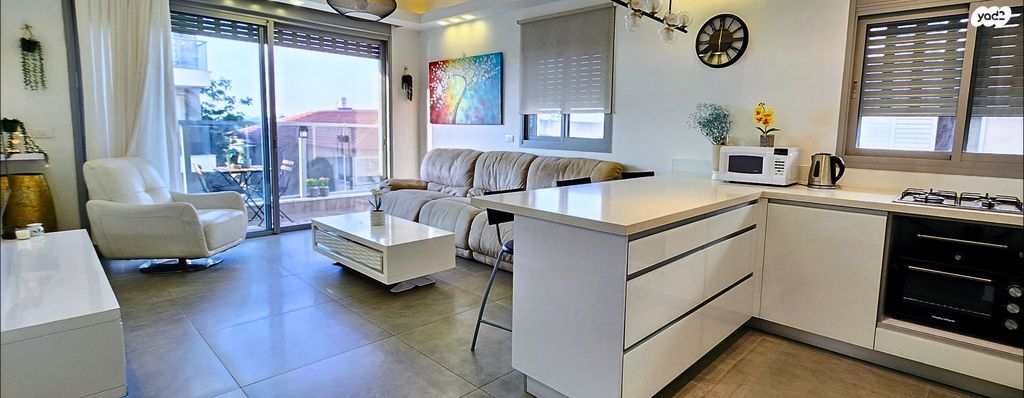 דירה, ארניה 7, נחלת גנים, רמת גן