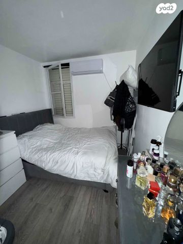 דירה, התותחנים 23, תל גיבורים, חולון