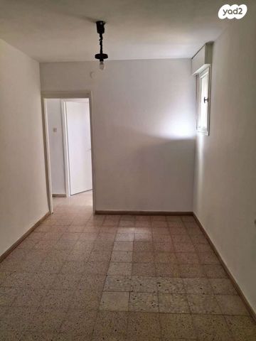 דירה, הגליל 14, ביאליק דרום, קרית ביאליק