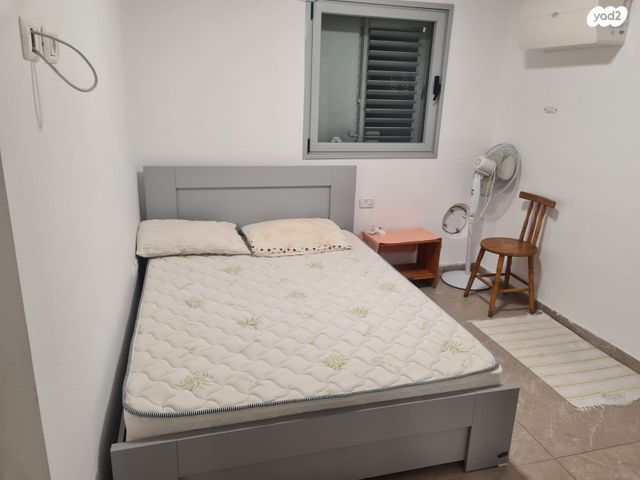 דירה, שרה אהרונסון 40, אזור הבילויים, רמת גן