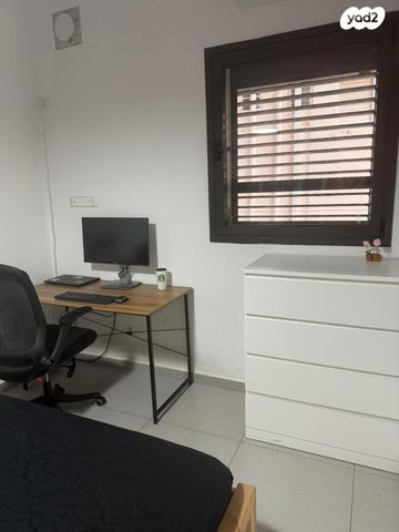 סאבלט, י.ל. פרץ 35, נווה שאנן, תל אביב יפו