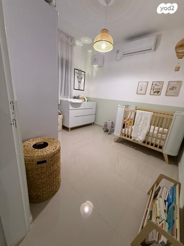 דירה, יעקב תמרי 12, חצרות המושבה, רחובות