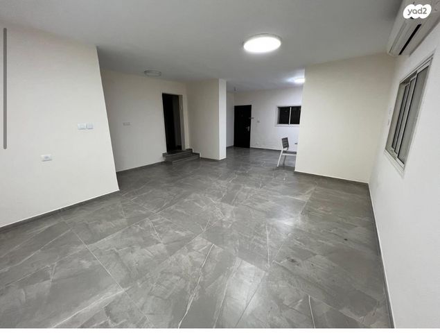 בית פרטי/ קוטג', הזית 13, צרופה, צרופה