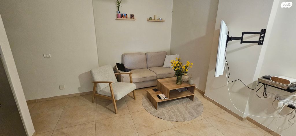 מבוא הכפר 33