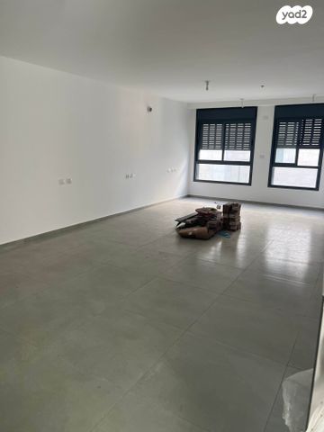 דירה, מניה שוחט 9, רמז, מערב ותיק, ראשון לציון