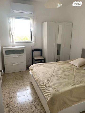 דירה, חיים משה שפירא 15, רובע ד', אשדוד