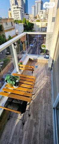 דירה, ארניה 7, נחלת גנים, רמת גן