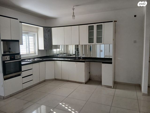 דירה, מפרץ שלמה 43, קרית שרת מערב, חולון