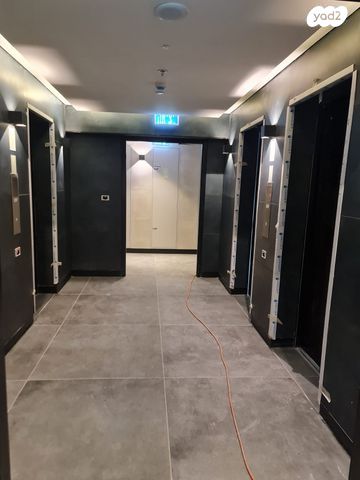 דירה, יוסף הגלילי 22, שכונת בן גוריון, מרכז העיר ג', רמת גן