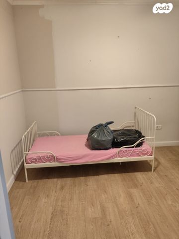 דירת גן, הברוש 9, בית נקופה, בית נקופה